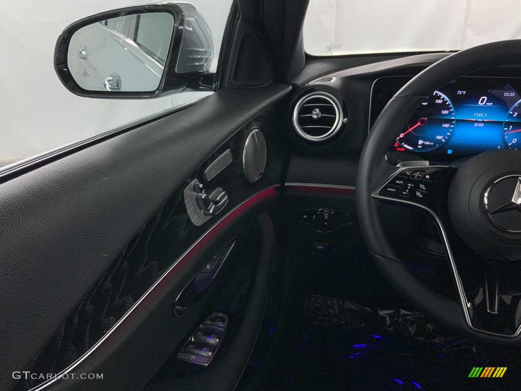 2022 E 350 Sedan - Cirrus Silver Metallic / Black photo #25