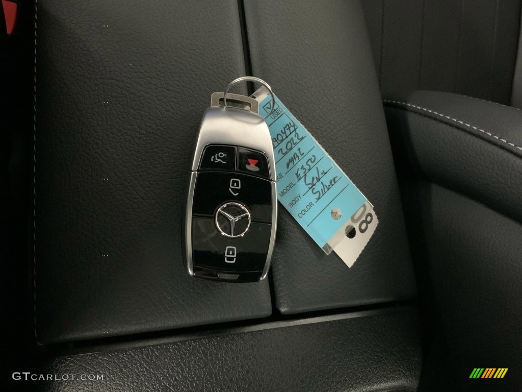 2022 E 350 Sedan - Cirrus Silver Metallic / Black photo #28