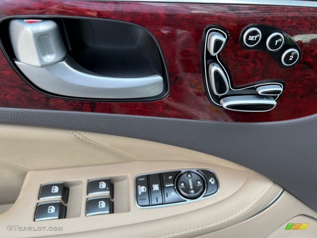 2013 Hyundai Equus Signature Cashmere Beige Door Panel Photo #146471927