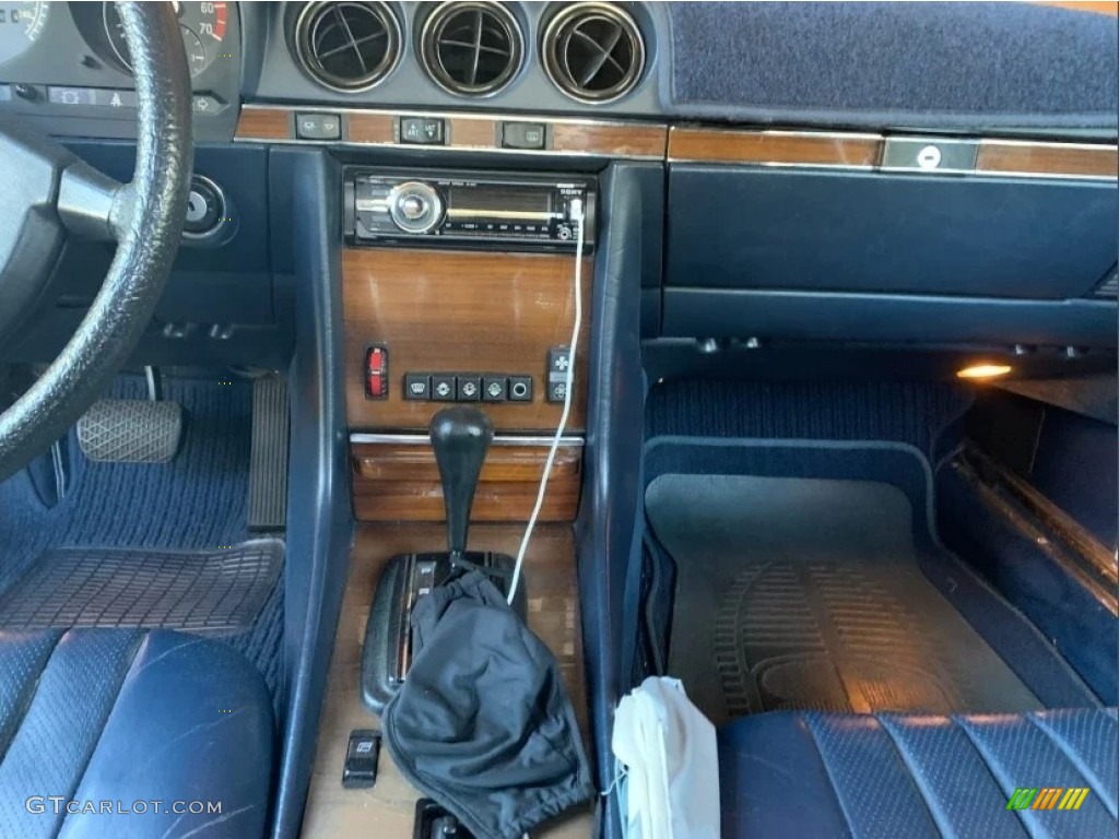 1983 Mercedes-Benz SL Class 380 SL Roadster Controls Photo #146472378