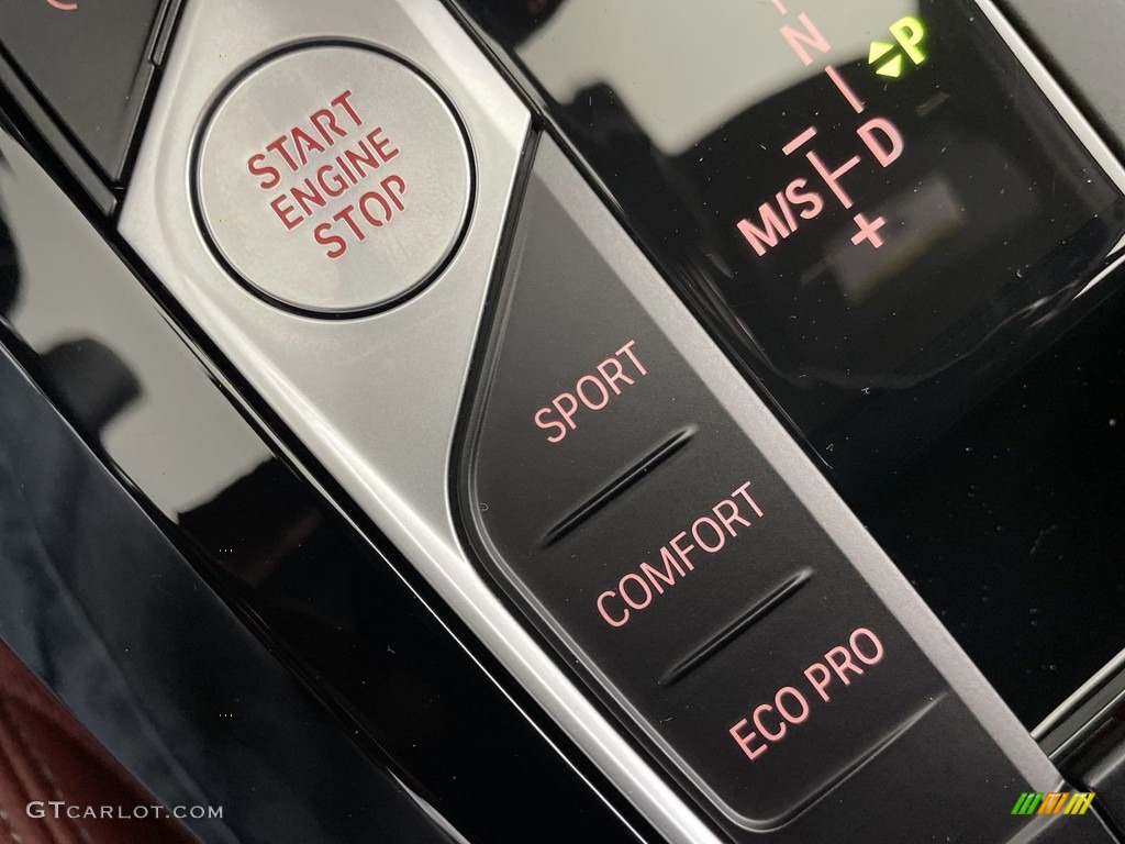 2023 X3 sDrive30i - Alpine White / Tacora Red photo #28