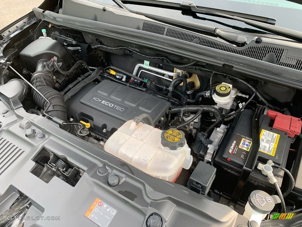 2020 Chevrolet Trax LT AWD Engine Photos