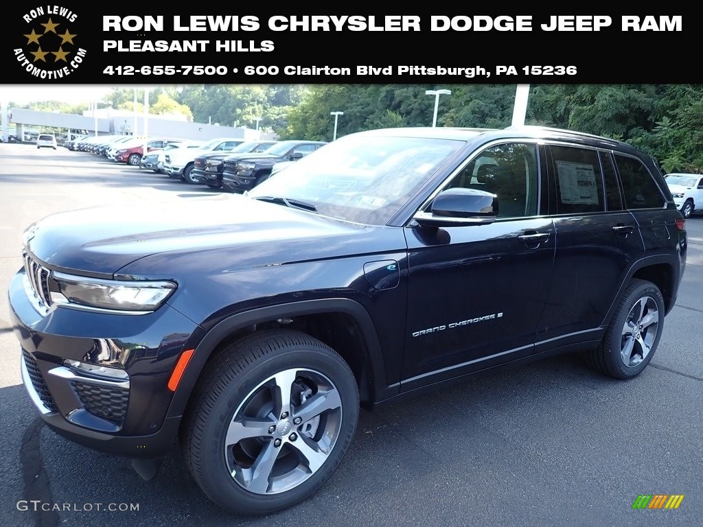 2023 Grand Cherokee 4XE - Midnight Sky / Global Black photo #1