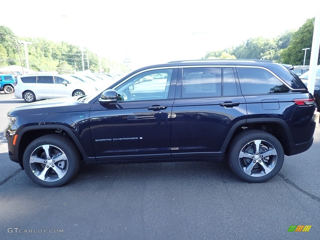 2023 Grand Cherokee 4XE - Midnight Sky / Global Black photo #2