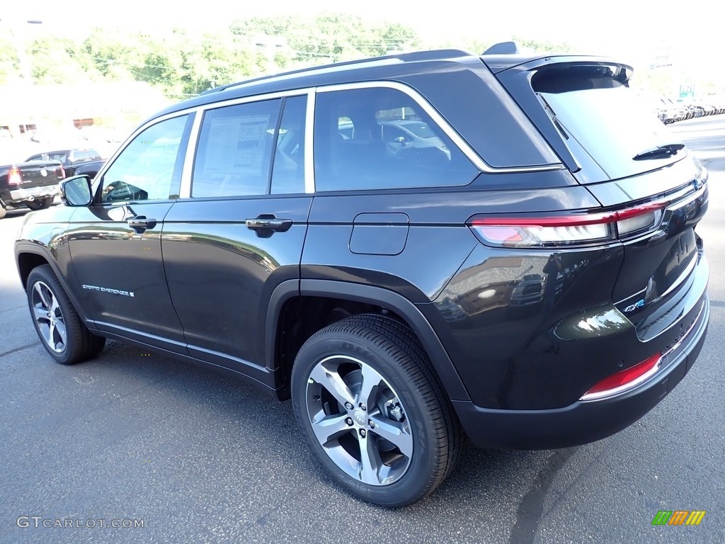 2023 Grand Cherokee 4XE - Rocky Mountain Pearl / Global Black photo #3