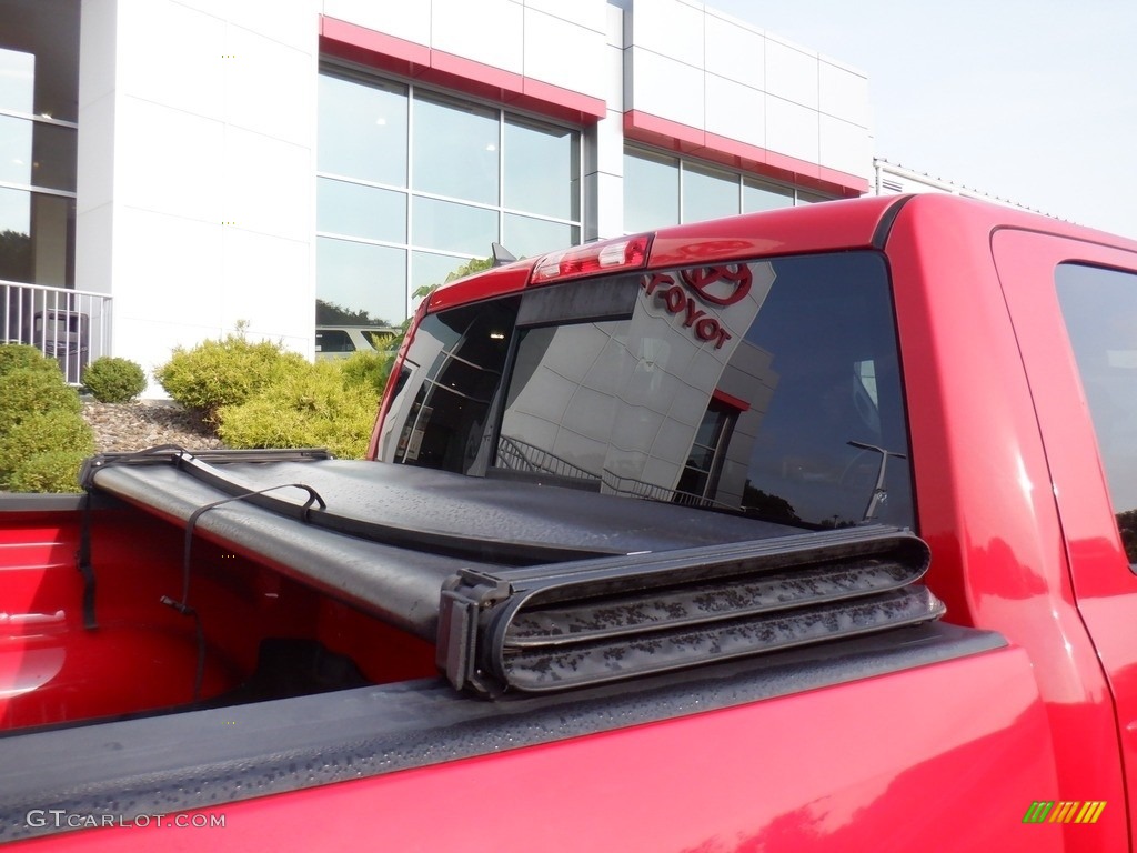 2016 1500 Rebel Crew Cab 4x4 - Flame Red / Rebel Theme Red/Black photo #28