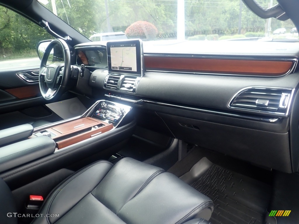 2020 Navigator L Reserve 4x4 - Iced Mocha / Ebony photo #12