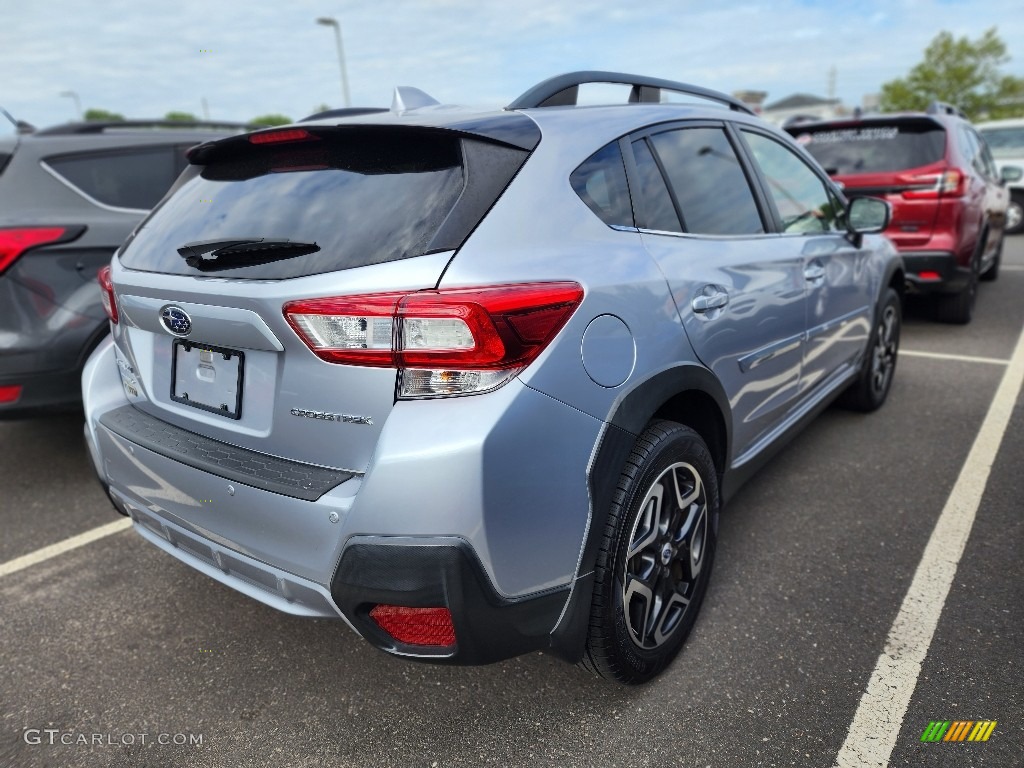 2018 Crosstrek 2.0i Limited - Ice Silver Metallic / Black photo #3