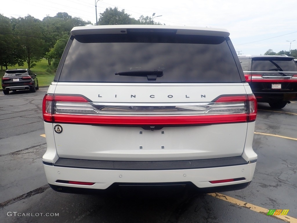 2020 Navigator Black Label 4x4 - Pristine White / Alpine photo #3