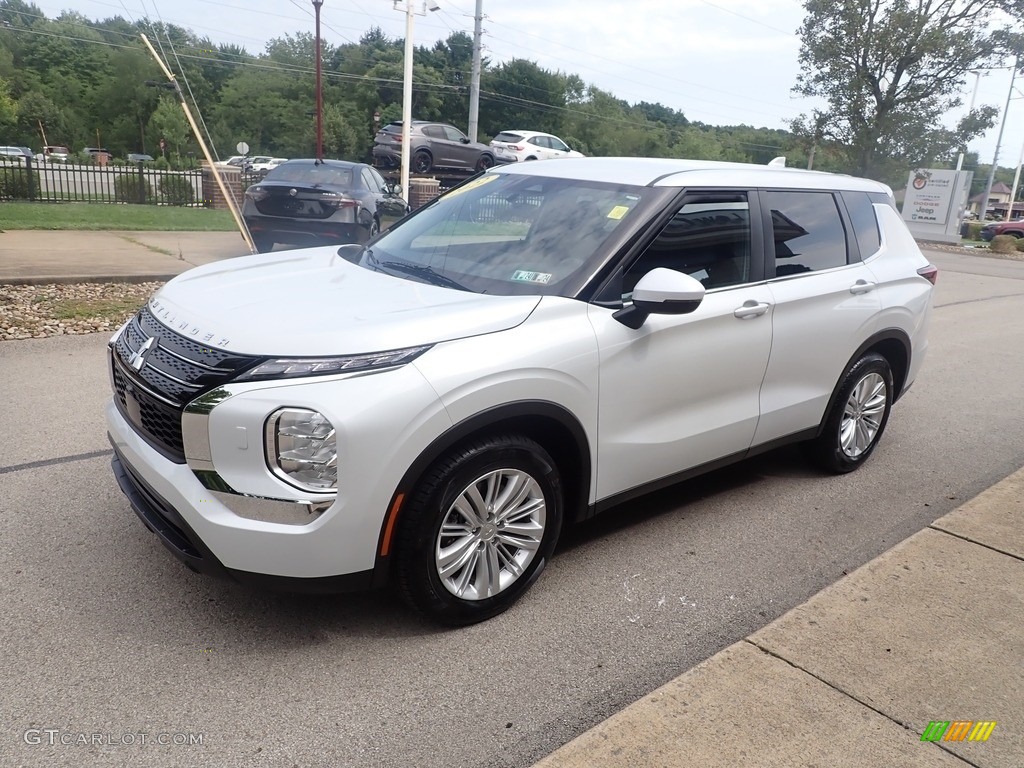 2022 Outlander ES S-AWC - White Diamond / Black photo #4