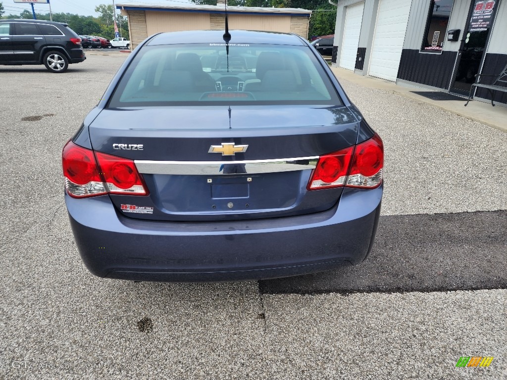 2014 Cruze LS - Atlantis Blue Metallic / Jet Black/Medium Titanium photo #4