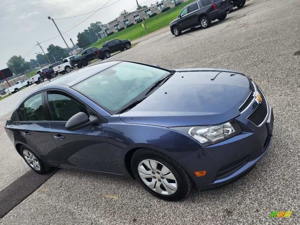 2014 Cruze LS - Atlantis Blue Metallic / Jet Black/Medium Titanium photo #7