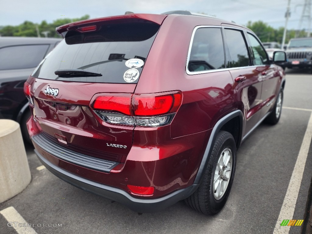 2020 Grand Cherokee Laredo E 4x4 - Velvet Red Pearl / Black photo #3