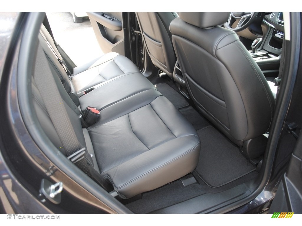 2018 Cadillac XT5 Luxury Rear Seat Photo #146482425