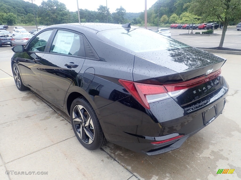 2023 Elantra SEL - Onyx Black / Medium Gray photo #5