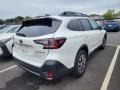 Crystal White Pearl - Outback 2.5i Premium Photo No. 3