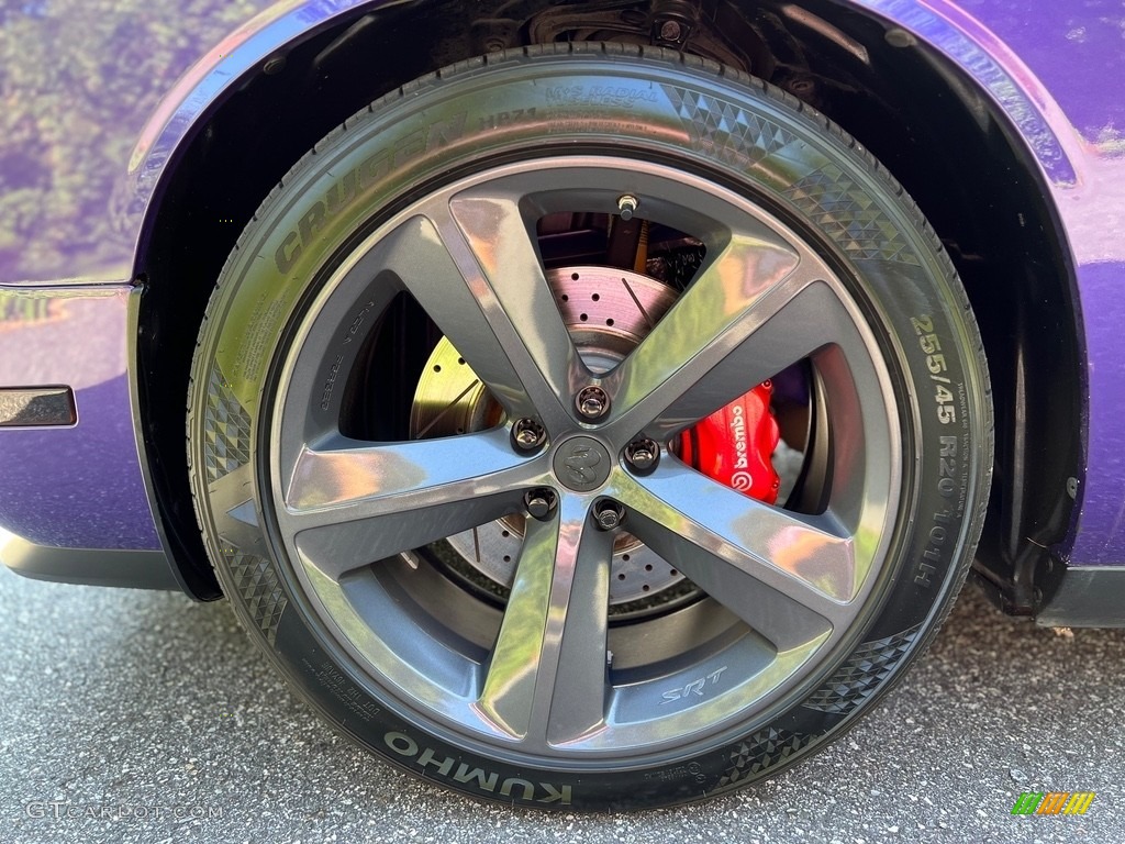 2010 Dodge Challenger SRT8 Wheel Photos