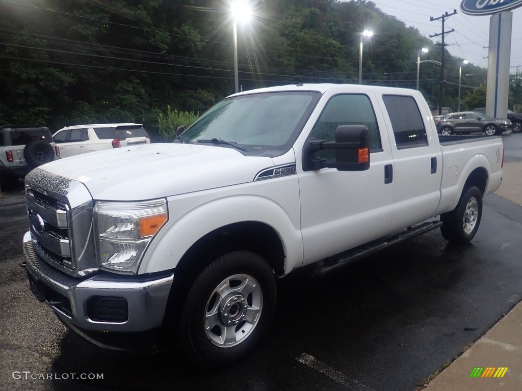 2016 F250 Super Duty XLT Crew Cab 4x4 - Oxford White / Steel photo #6