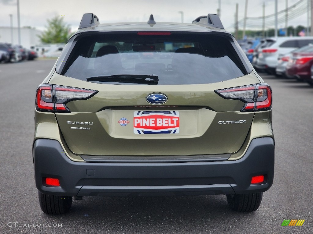 2024 Outback Premium - Autumn Green Metallic / Warm Ivory photo #5