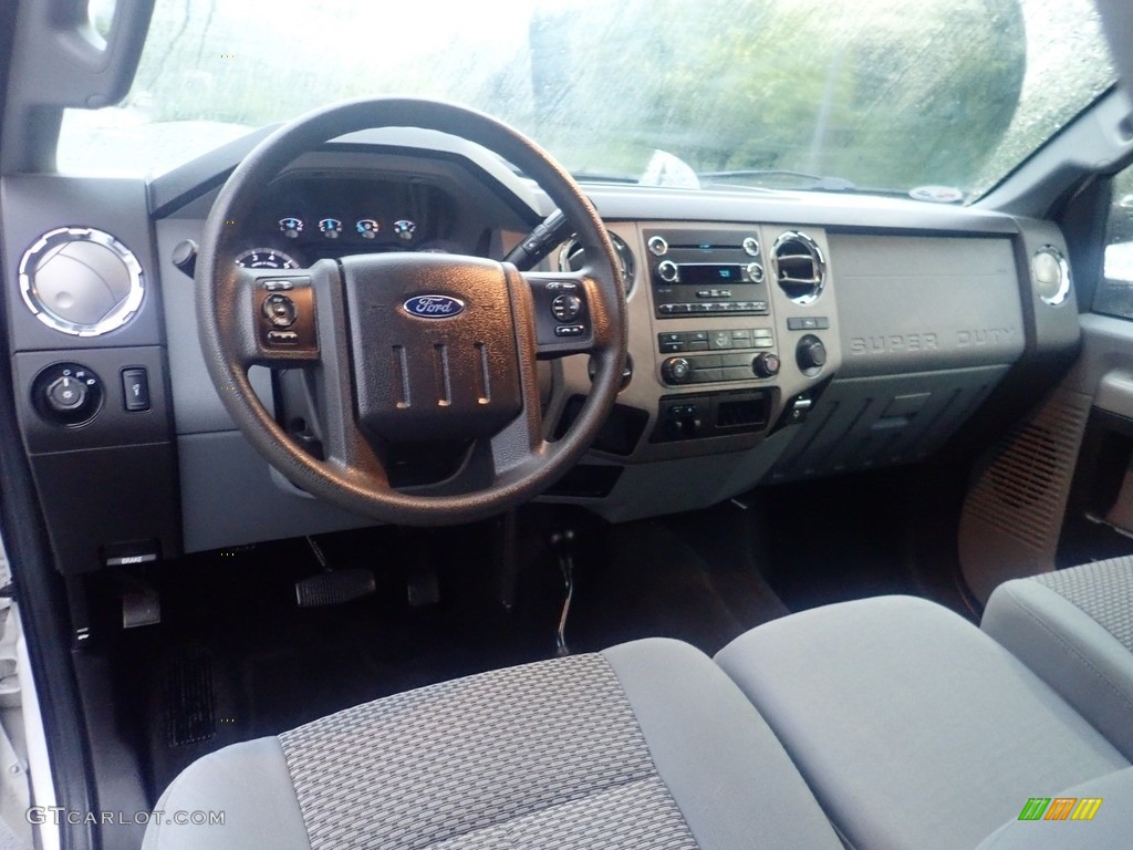 2016 F250 Super Duty XLT Crew Cab 4x4 - Oxford White / Steel photo #21