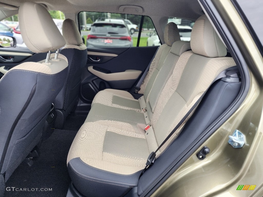 2024 Outback Premium - Autumn Green Metallic / Warm Ivory photo #6
