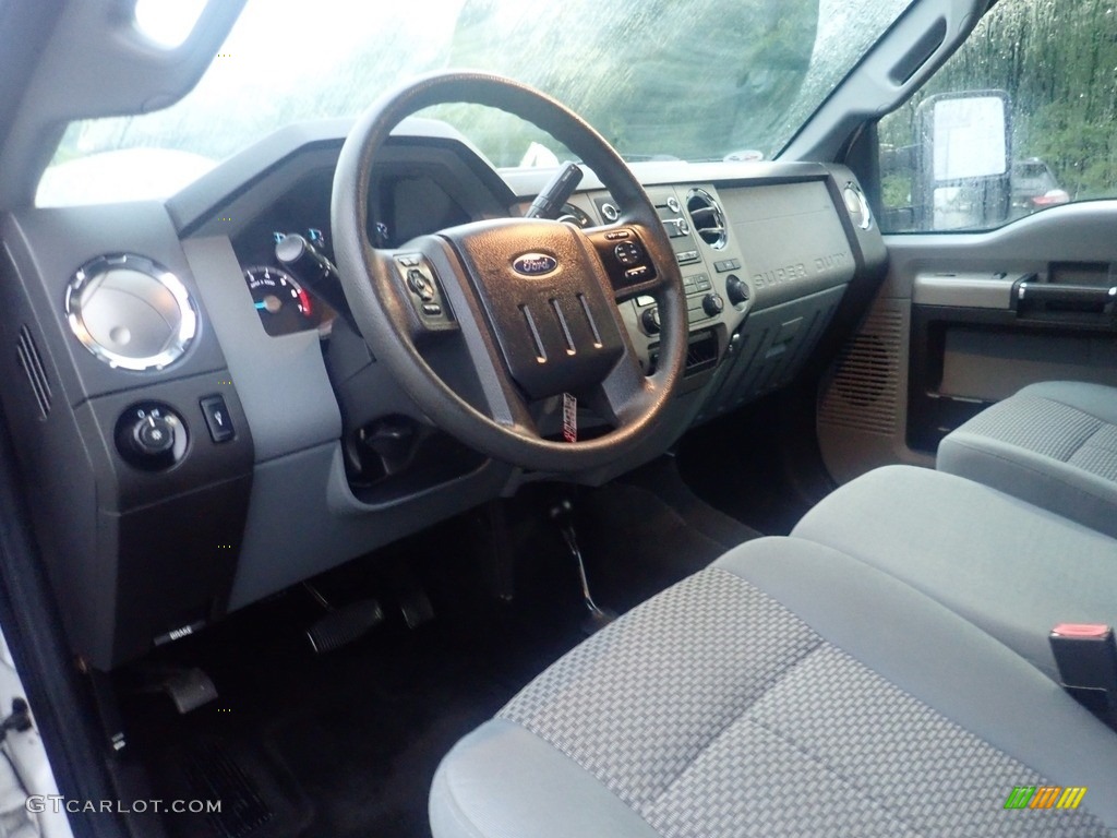 2016 F250 Super Duty XLT Crew Cab 4x4 - Oxford White / Steel photo #24