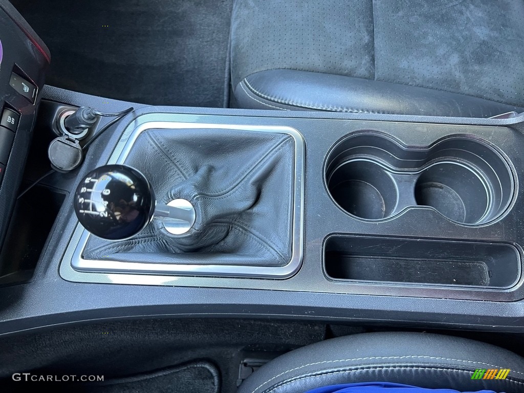 2010 Dodge Challenger SRT8 Transmission Photos