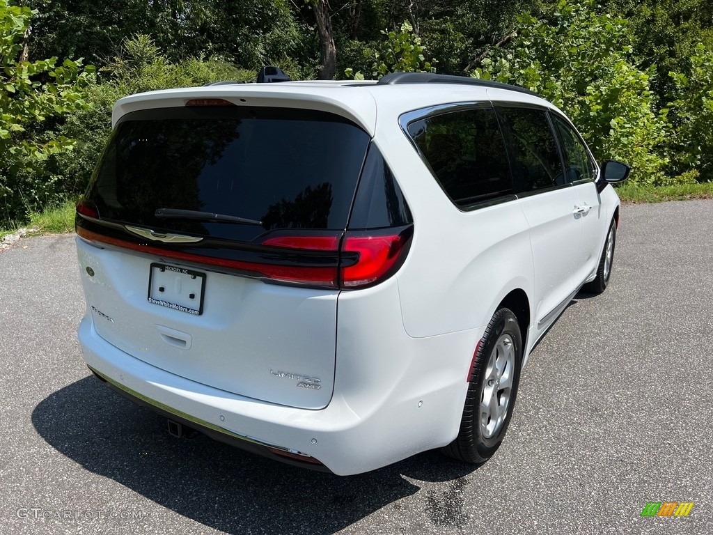 2023 Pacifica Limited AWD - Bright White / Black/Alloy photo #6