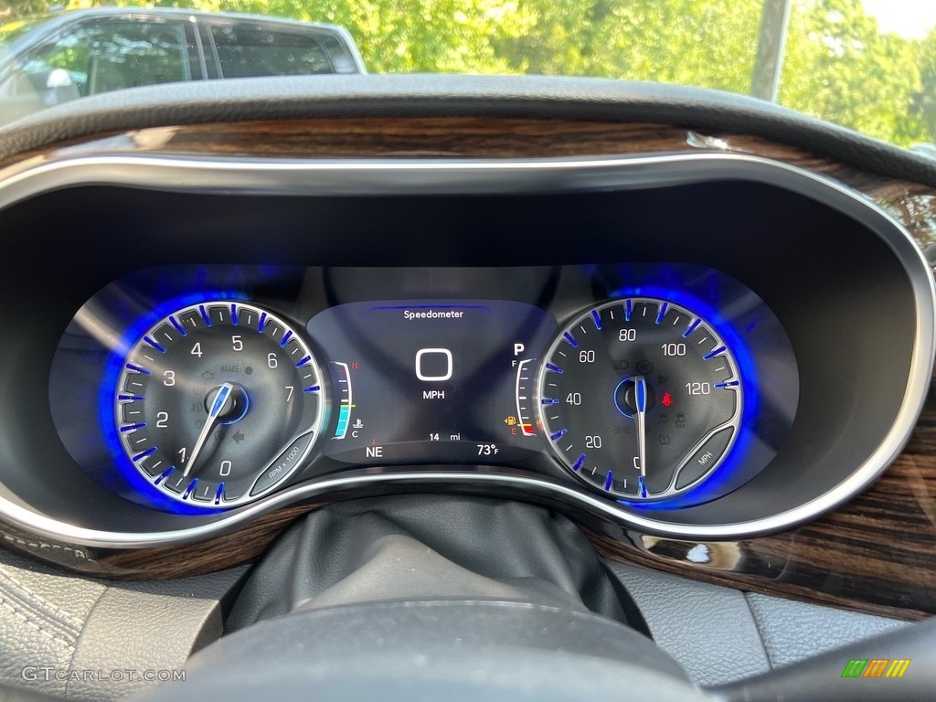2023 Pacifica Limited AWD - Bright White / Black/Alloy photo #22