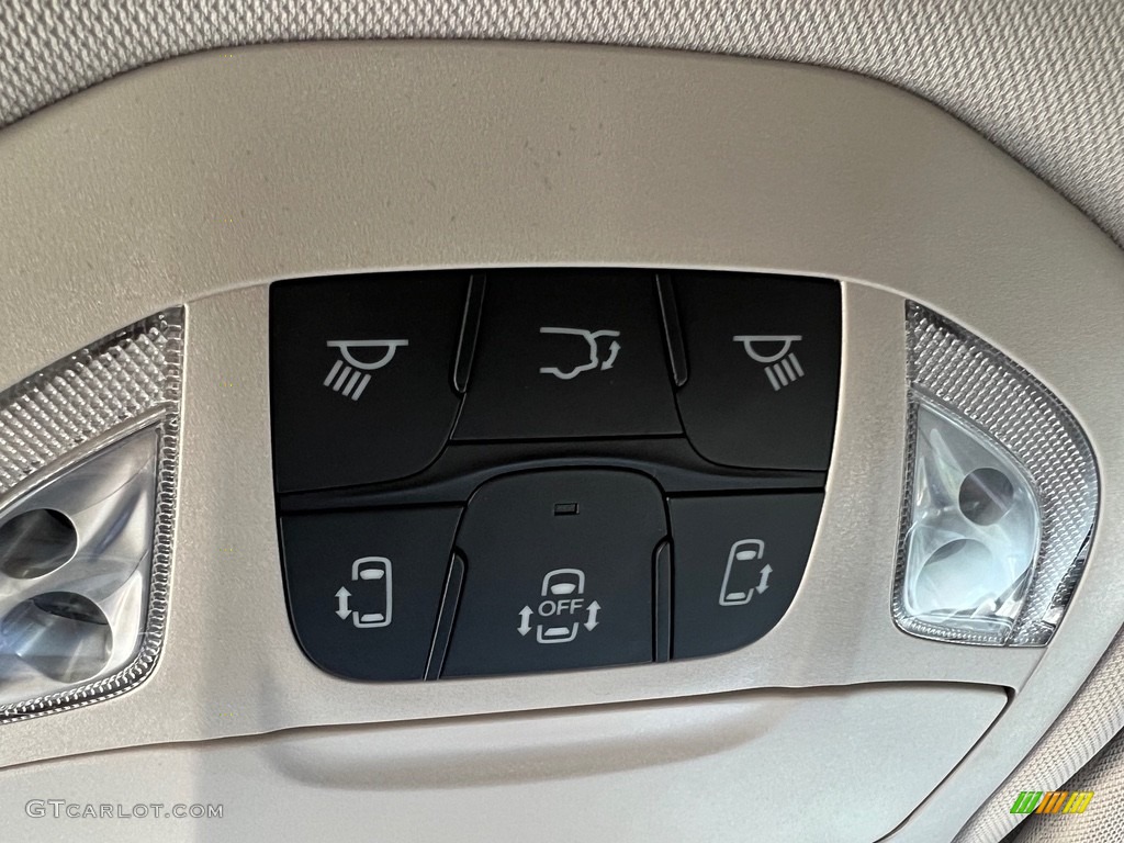 2023 Pacifica Limited AWD - Bright White / Black/Alloy photo #32