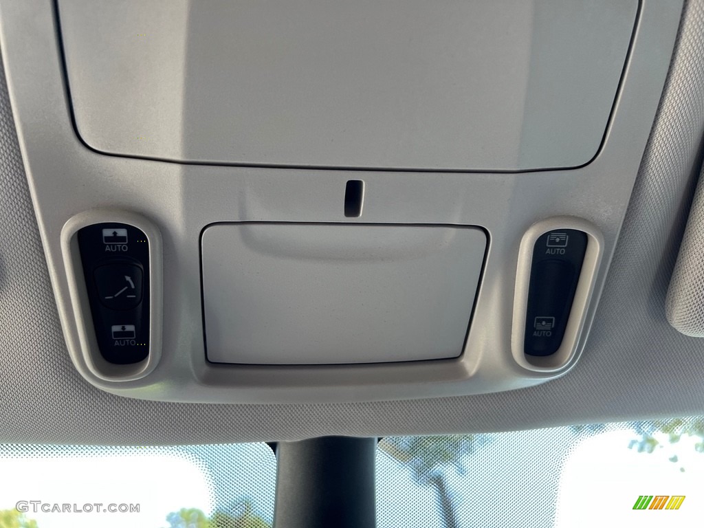 2023 Pacifica Limited AWD - Bright White / Black/Alloy photo #33