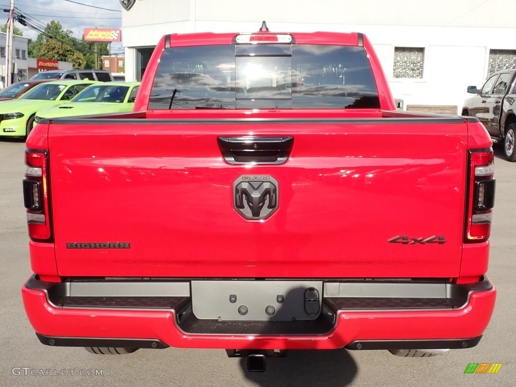 2023 1500 Big Horn Night Edition Crew Cab 4x4 - Flame Red / Black photo #4