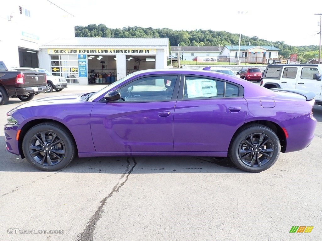 2023 Charger SXT AWD Blacktop - Plum Crazy Pearl / Black photo #2