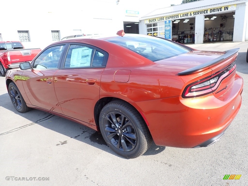 2023 Charger SXT AWD Blacktop - Sinamon Stick / Black photo #3
