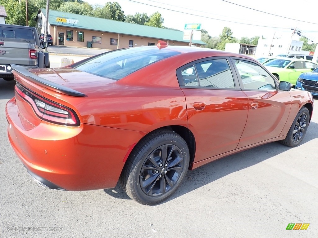 2023 Charger SXT AWD Blacktop - Sinamon Stick / Black photo #6