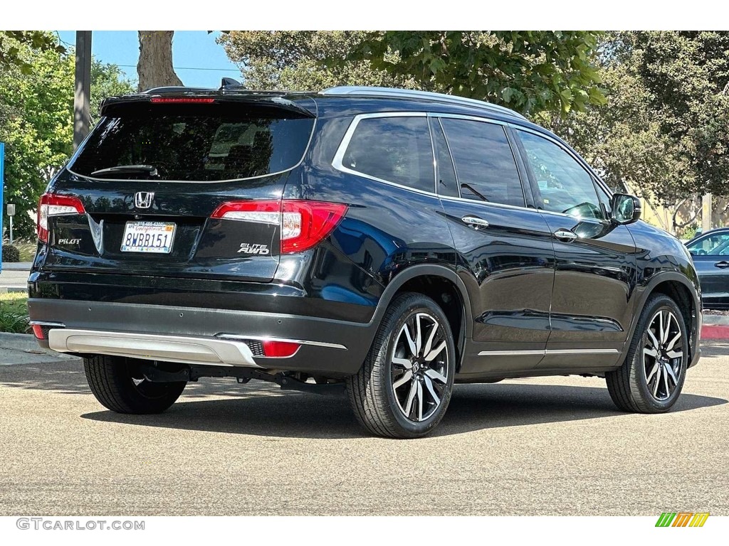 2021 Pilot Elite AWD - Crystal Black Pearl / Black photo #4