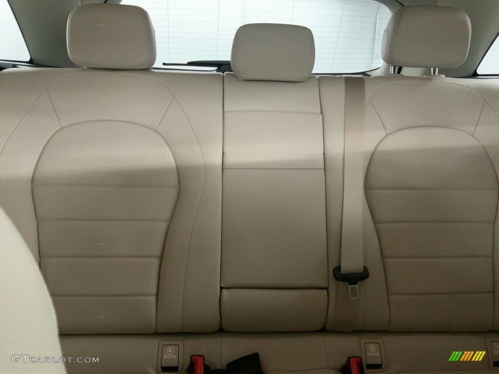 2022 GLC 300 - Polar White / Silk Beige photo #35