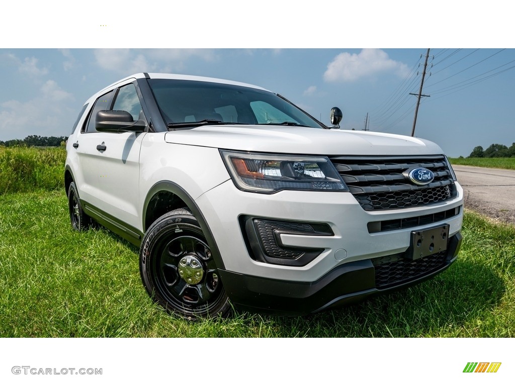 2017 Explorer Police Interceptor AWD - Oxford White / Ebony Black photo #1