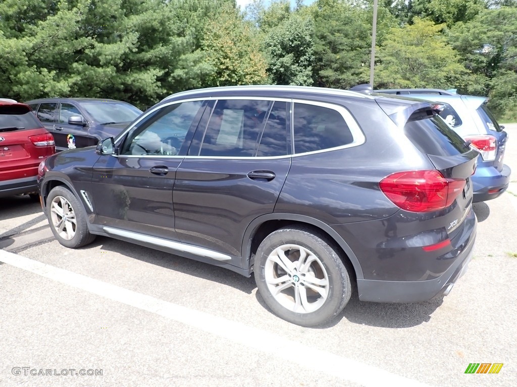 2019 X3 xDrive30i - Dark Graphite Metallic / Black photo #2