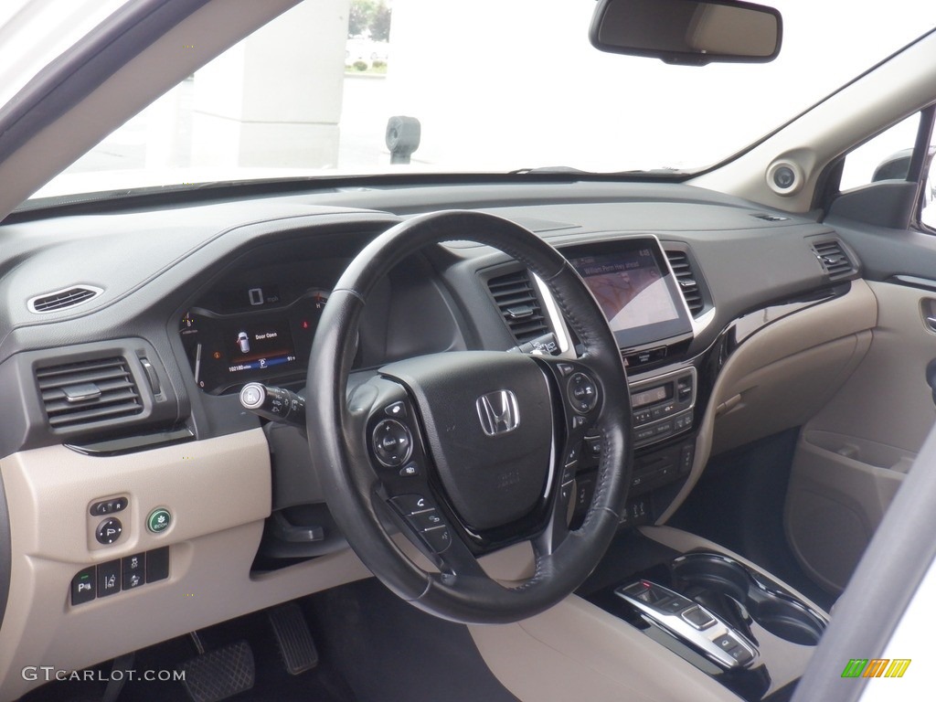 2016 Honda Pilot Touring AWD Beige Dashboard Photo #146496888