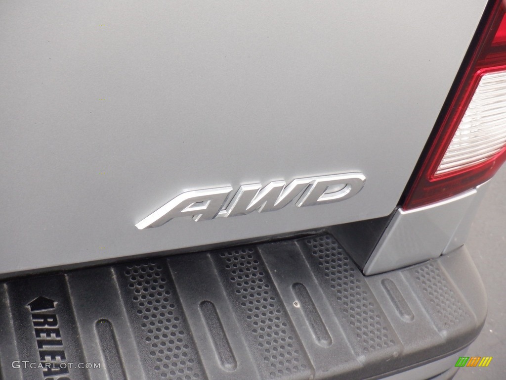 2020 Honda Ridgeline RTL AWD Marks and Logos Photo #146498194