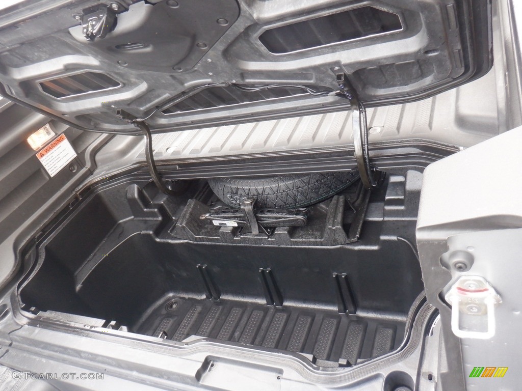 2020 Honda Ridgeline RTL AWD Trunk Photos