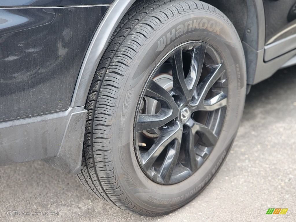 2018 Rogue SV AWD - Magnetic Black / Charcoal photo #5