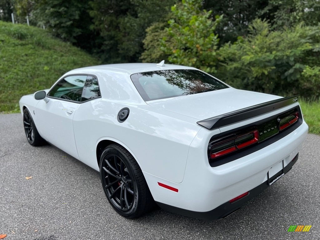 2023 Challenger SRT Hellcat - White Knuckle / Demonic Red/Black photo #8