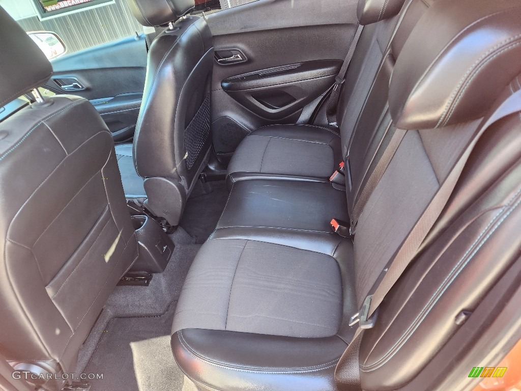 2015 Chevrolet Trax LT AWD Rear Seat Photos