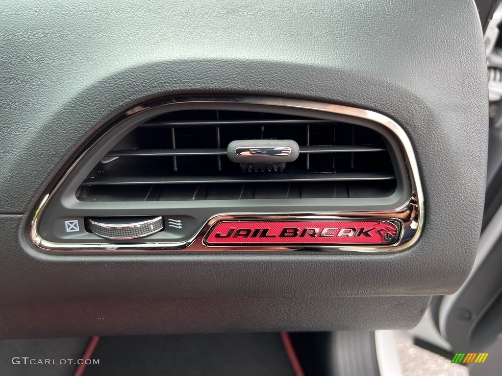 2023 Challenger SRT Hellcat - White Knuckle / Demonic Red/Black photo #21