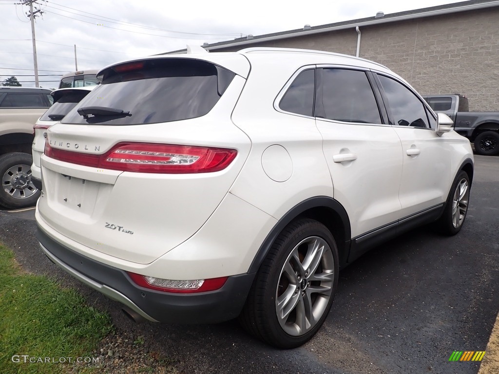 2017 MKC Reserve AWD - White Platinum / Ebony photo #4