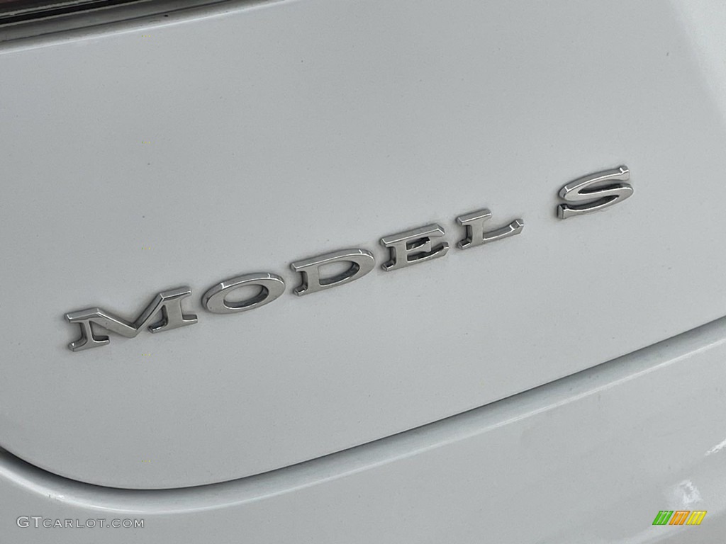 2016 Model S 60D - Solid White / Black photo #10