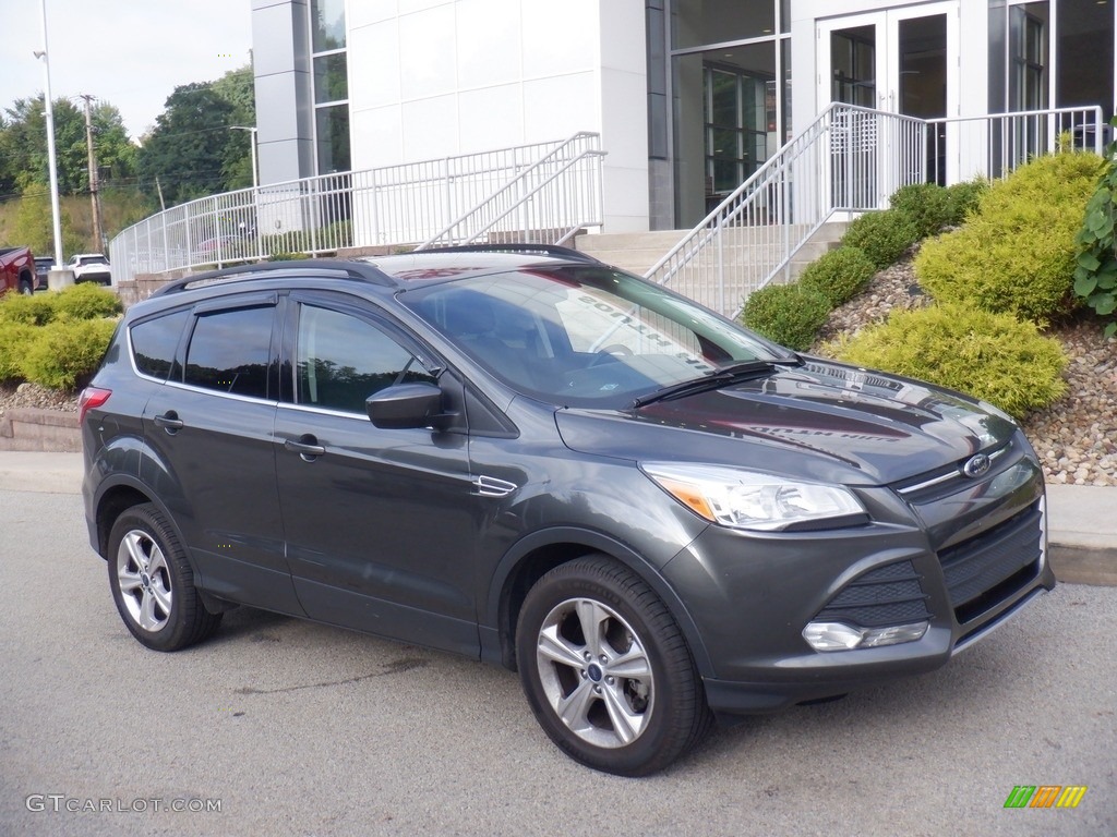 2016 Escape SE 4WD - Magnetic Metallic / Charcoal Black photo #1