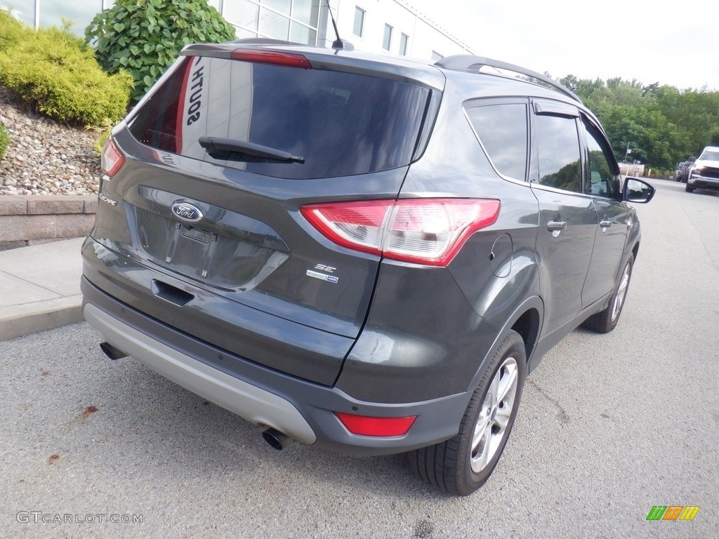 2016 Escape SE 4WD - Magnetic Metallic / Charcoal Black photo #18
